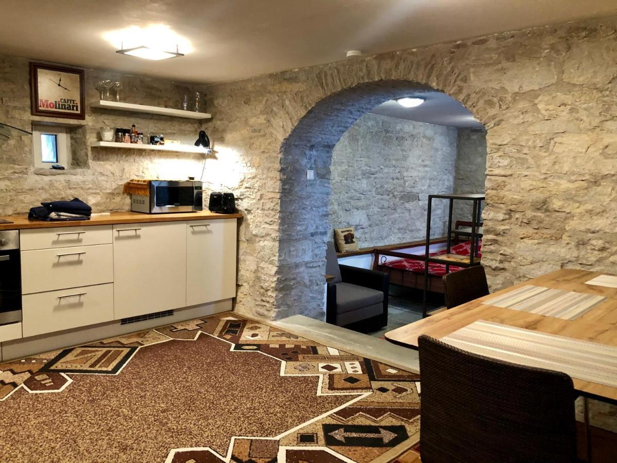 Kauba 6A Apartment Κουρεσάαρε Εξωτερικό φωτογραφία